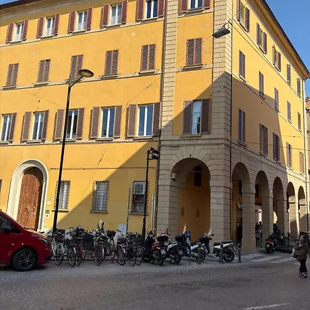 Dimora D'arco Palazzo Mattesilani Vecchietti * Bolonya