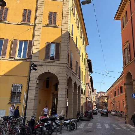 Apartment Dimora D'arco Palazzo Mattesilani Vecchietti Bologna