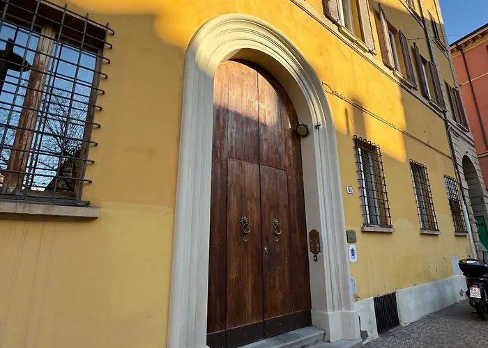 Dimora D'arco Palazzo Mattesilani Vecchietti *